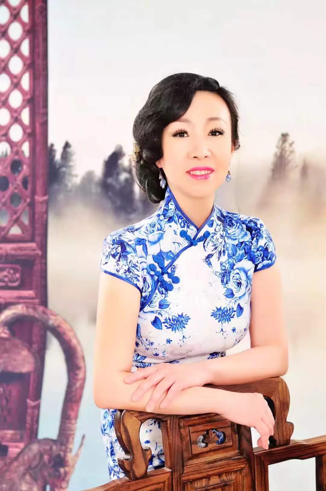 彭美华